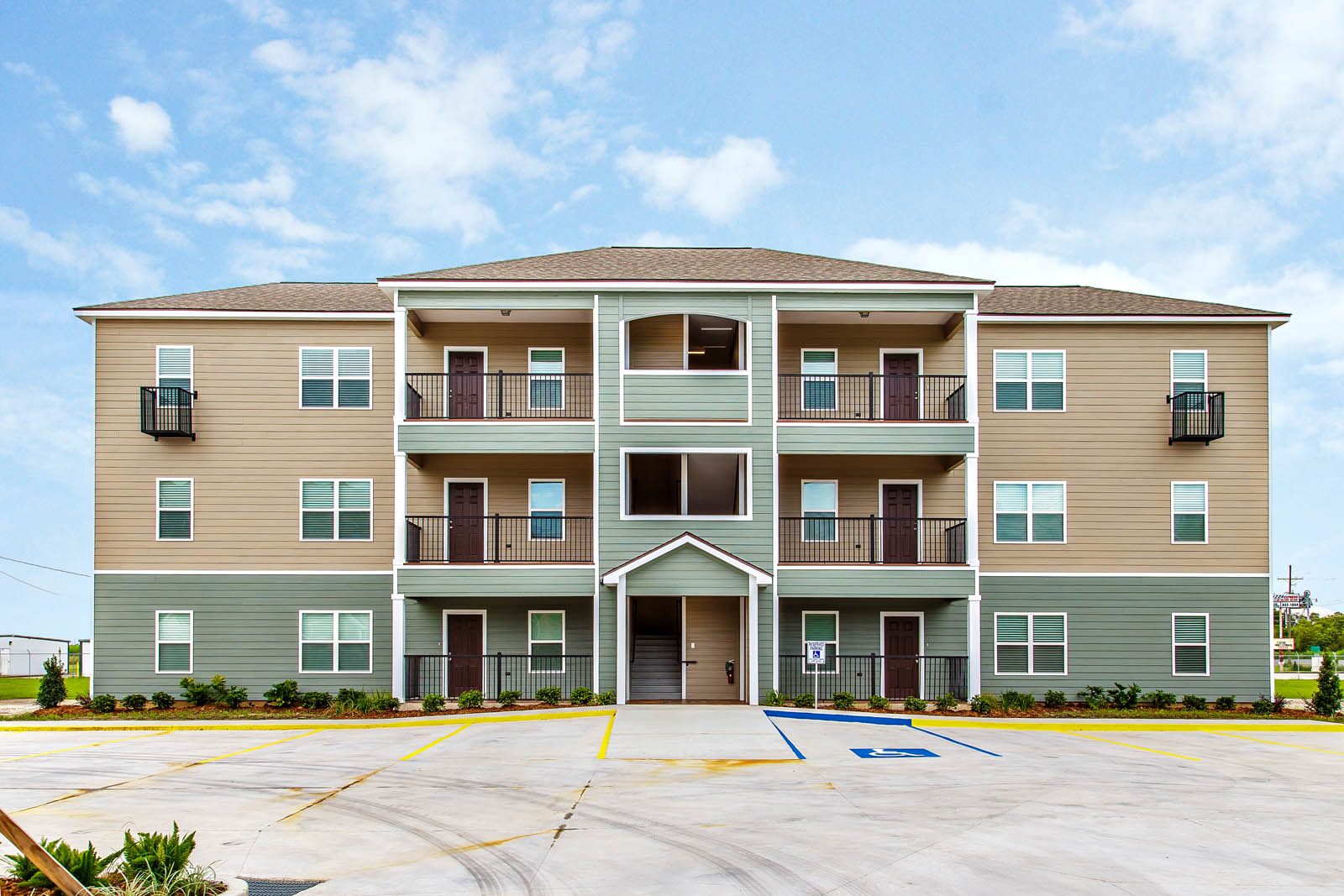 IMG_0707 Southern Landing Apartments Houma Louisiana Apartment Complex